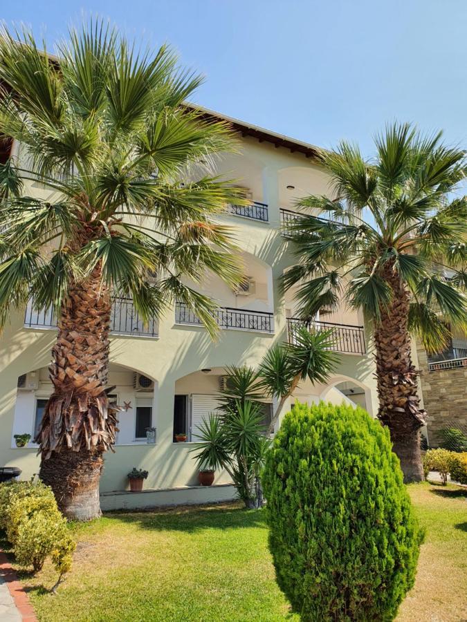 Hotel Pefko Неос-Мармарас Екстер'єр фото